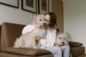 The Benefits of Hiring a Local Pet Care Professional local pet care professional, professional pet sitter, dog walker in Lancaster NY, pet sitting services, professional pet care